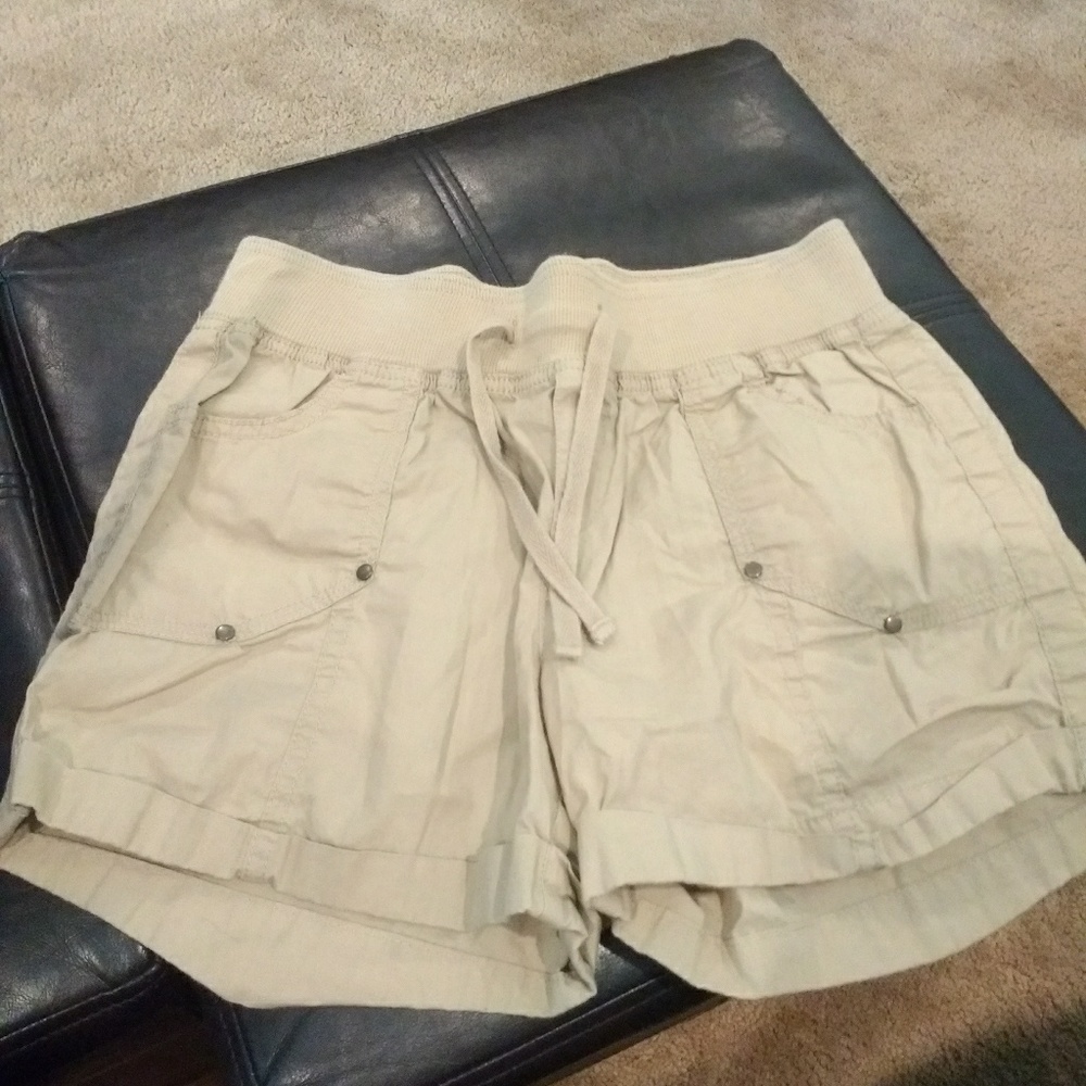Khaki shorts